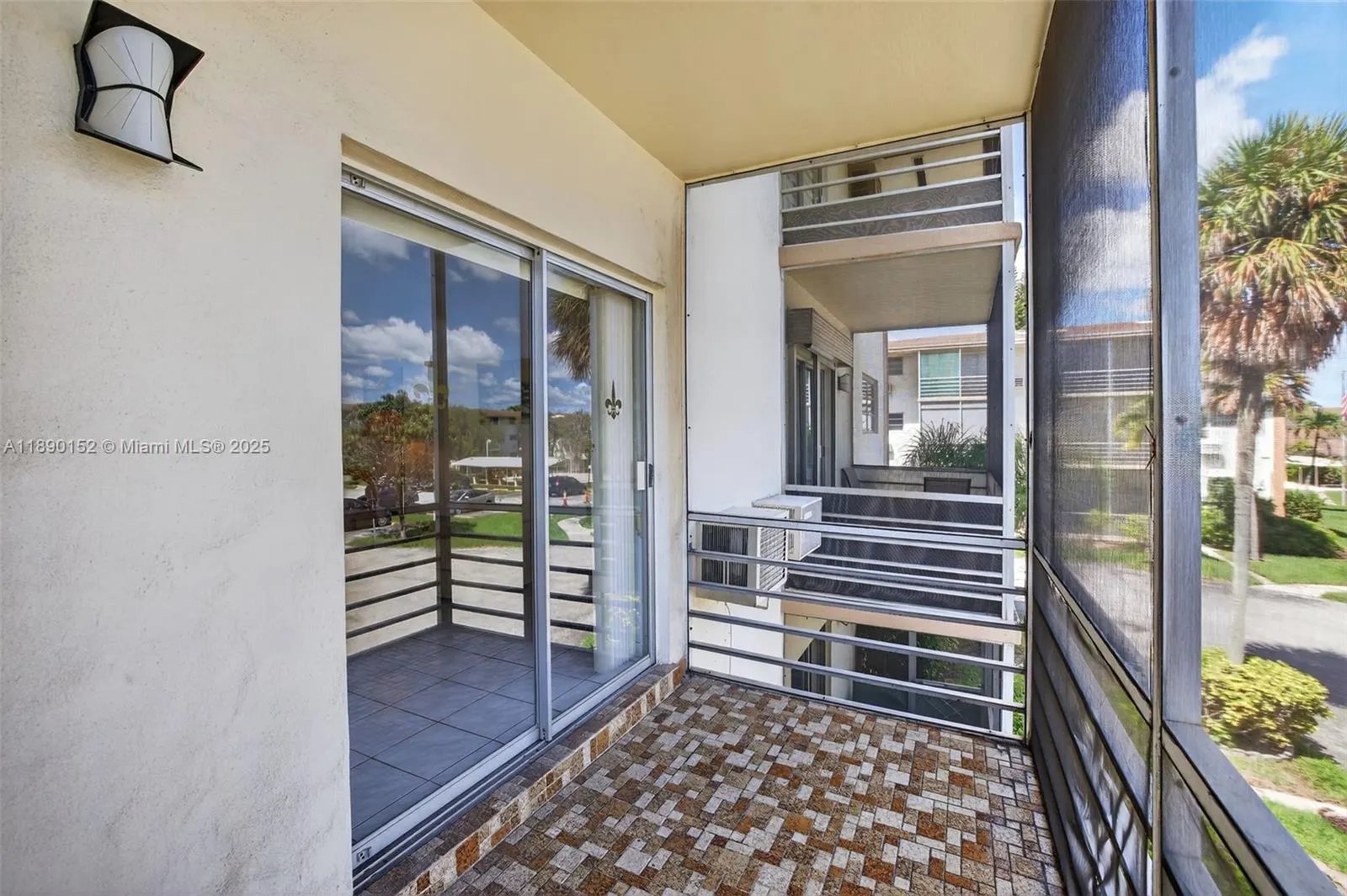 1355 NE 167th St, #214