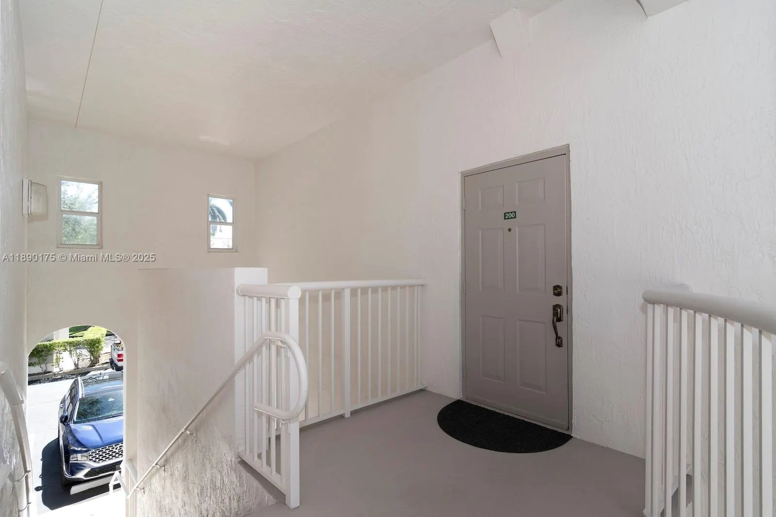4351 SW 160th Ave, #200