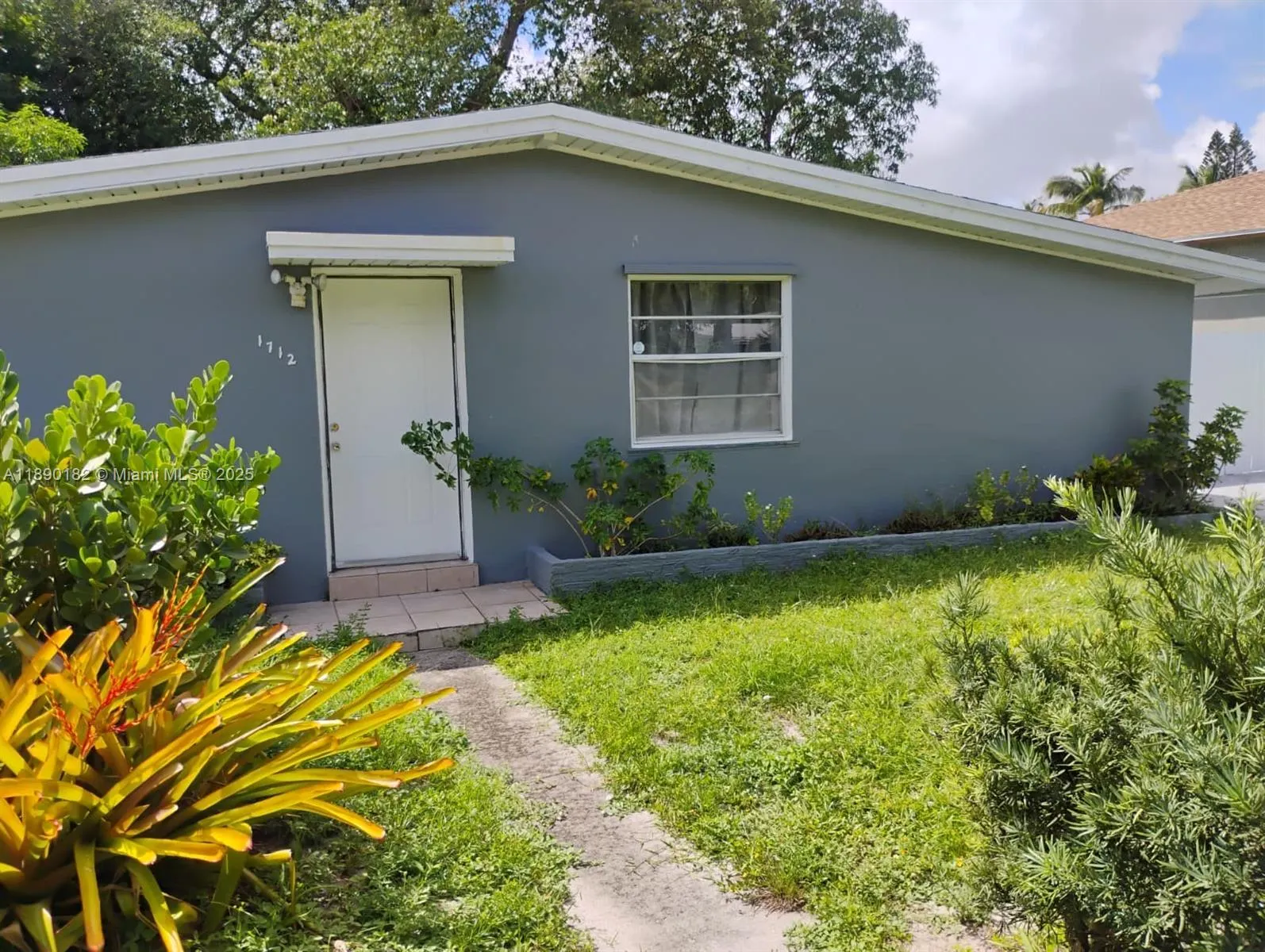1712 NW 15th Ter