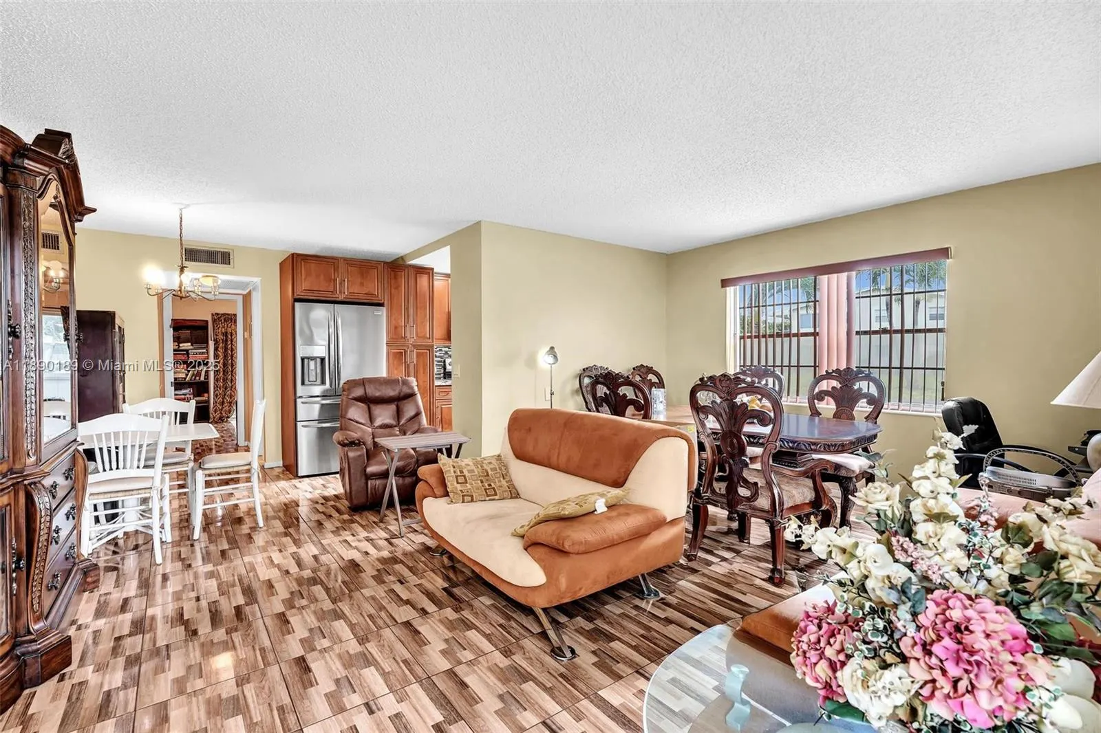 160 Markham H, #160