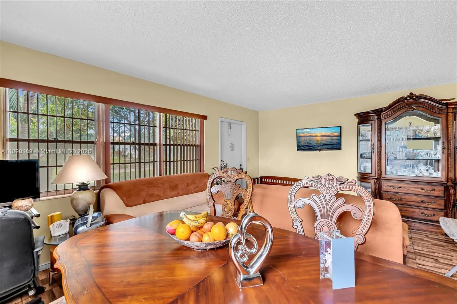160 Markham H, #160
