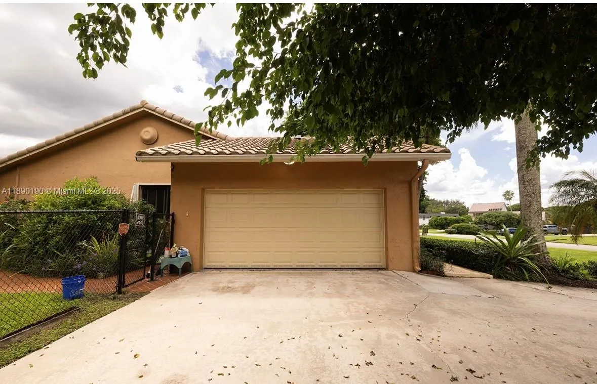 2180 SW 115th Ter