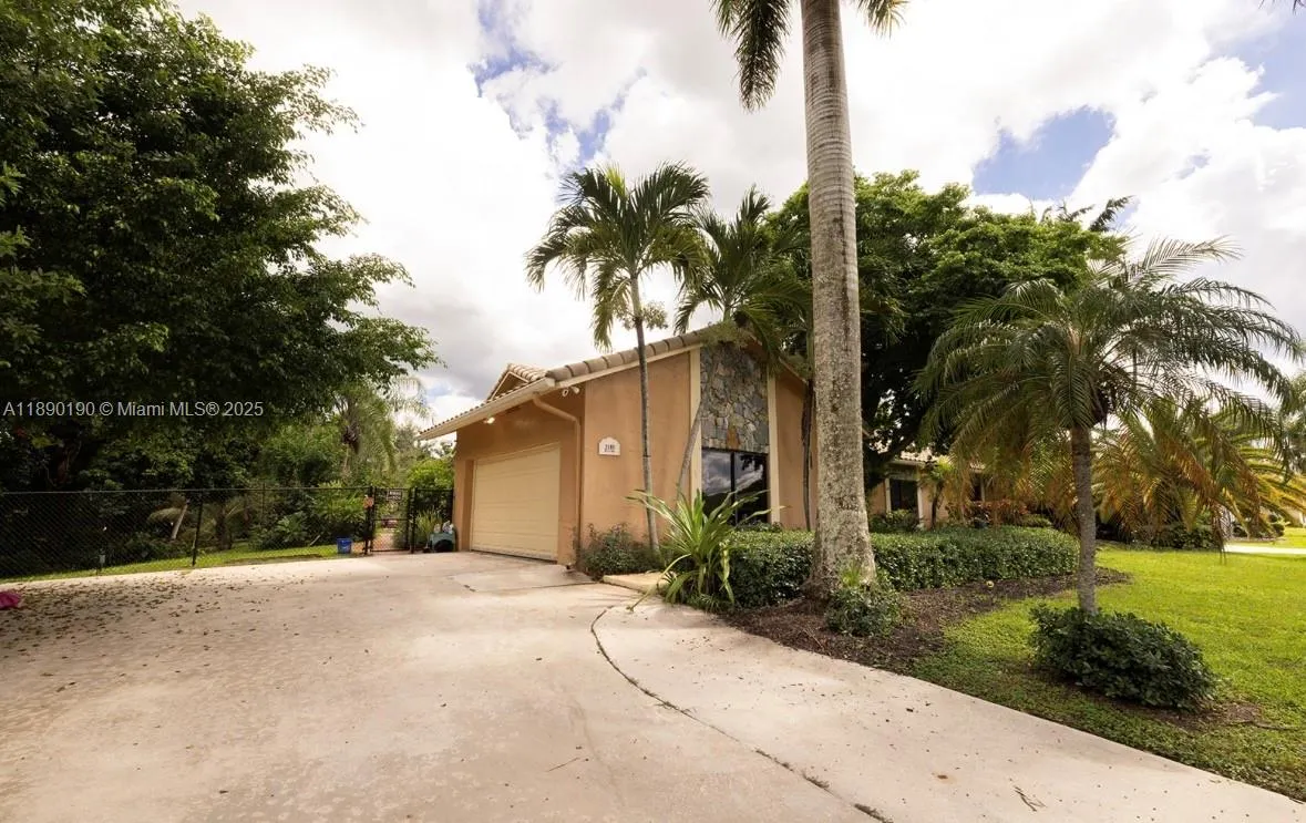 2180 SW 115th Ter