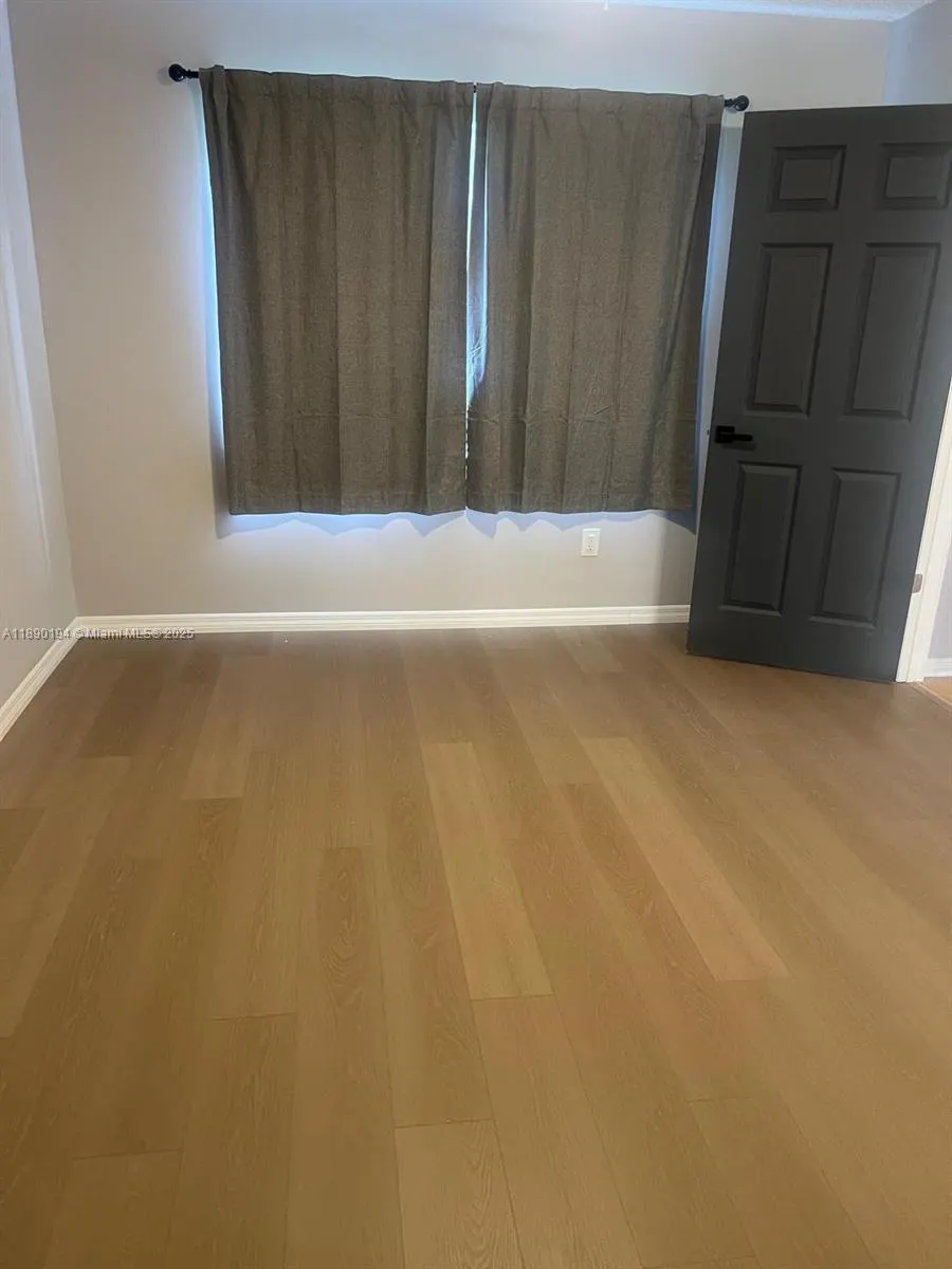 438 NE 210th Cir Ter, #102-4B