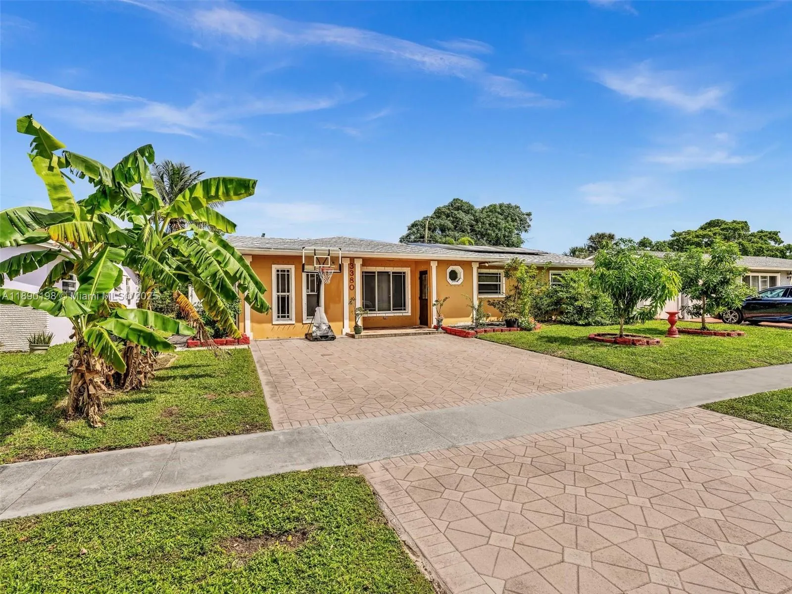 3380 NW 46th Ave