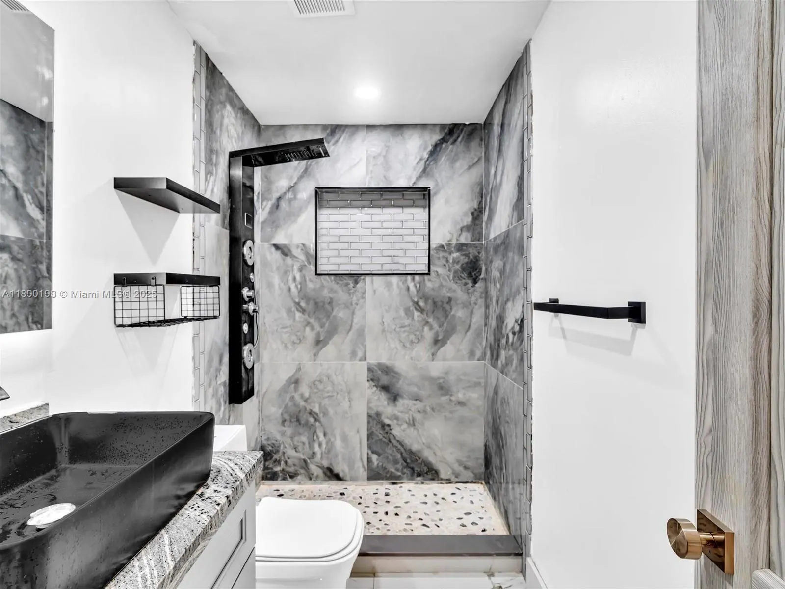 3380 NW 46th Ave
