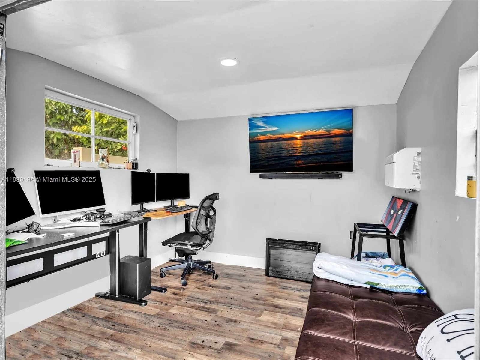 3380 NW 46th Ave