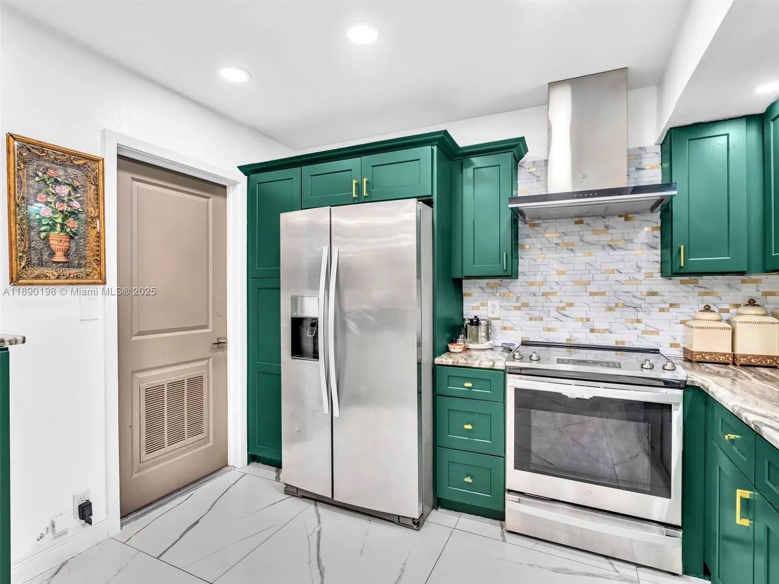 3380 NW 46th Ave