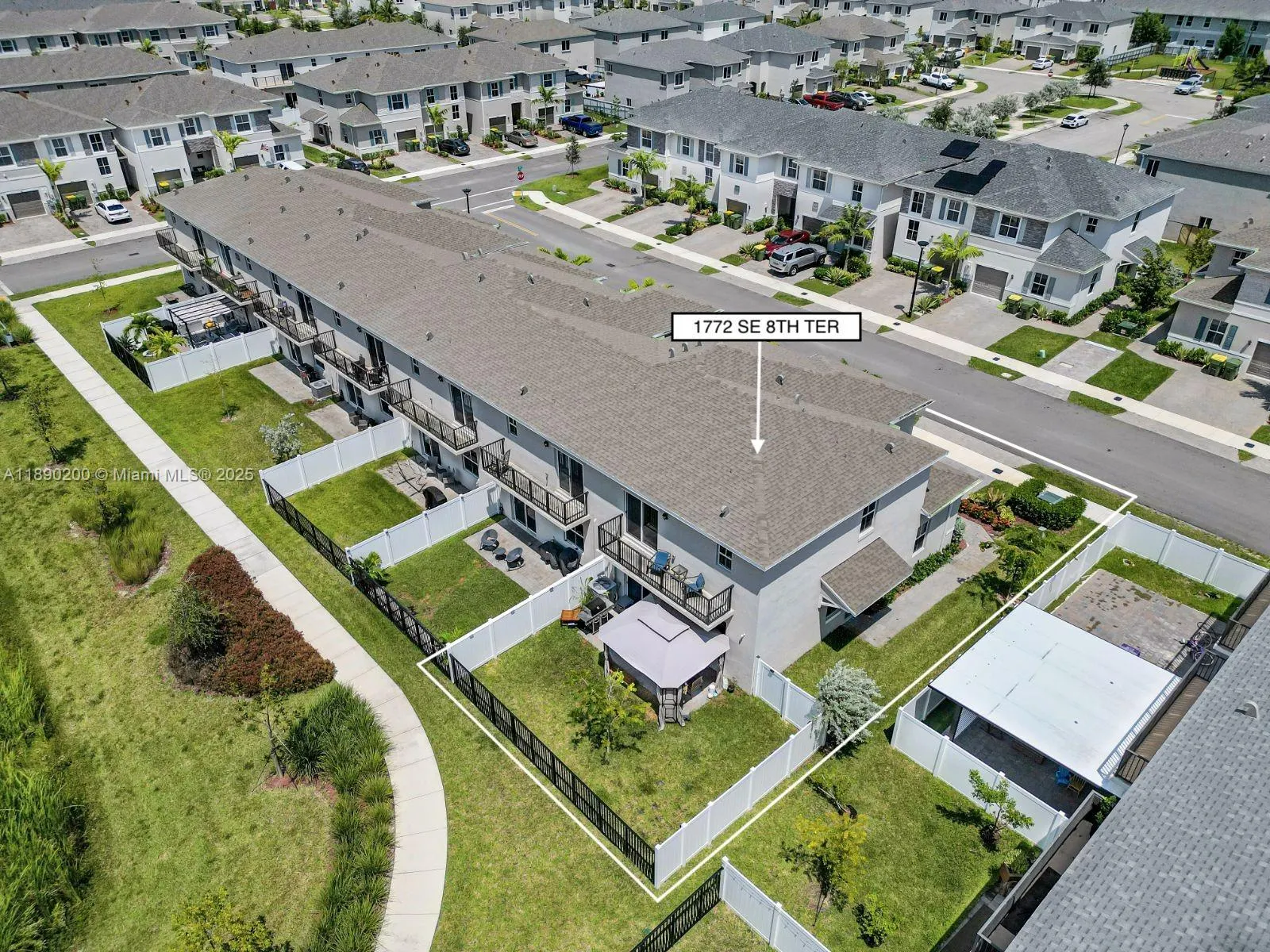 1772 SE 8th Ter