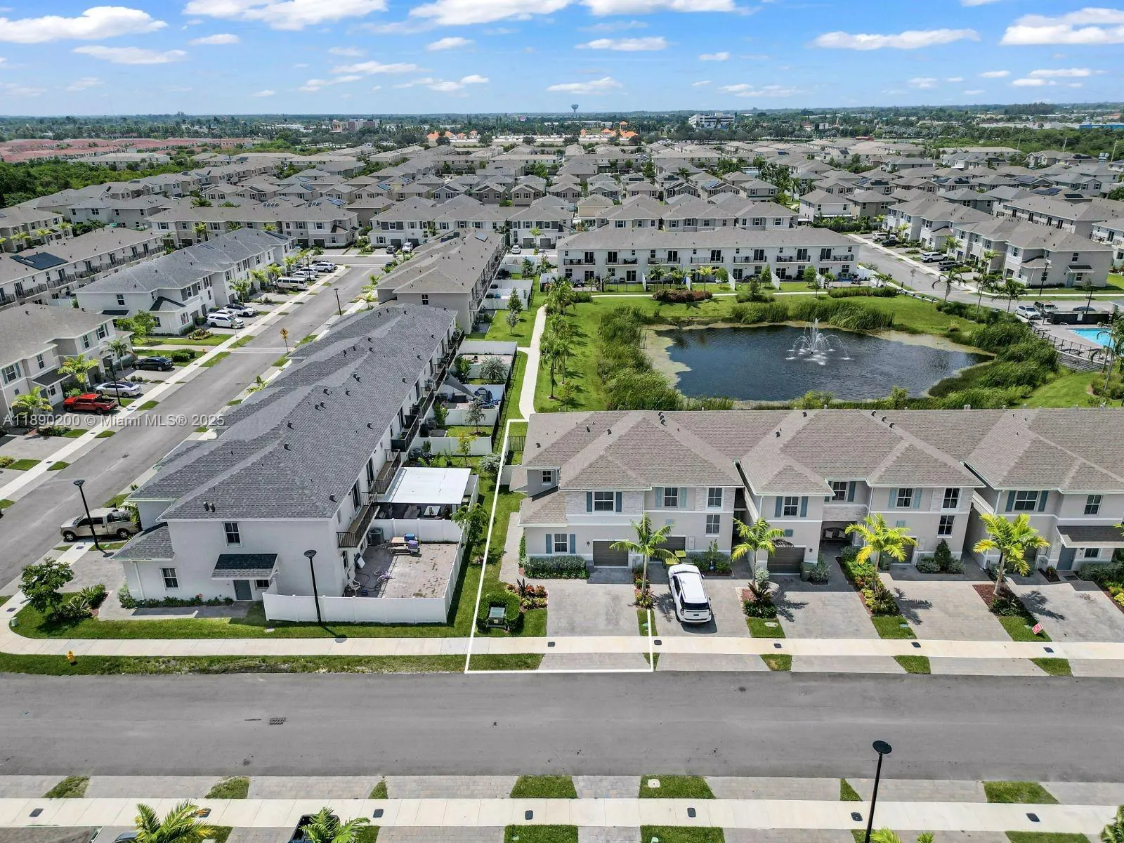 1772 SE 8th Ter