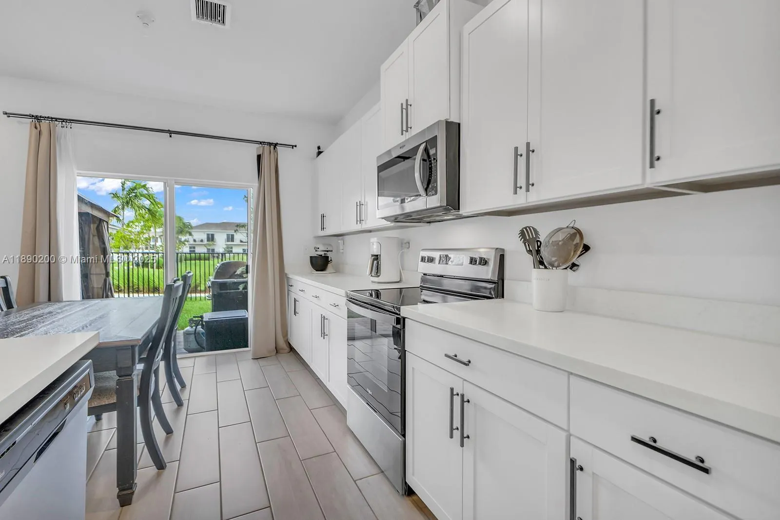 1772 SE 8th Ter