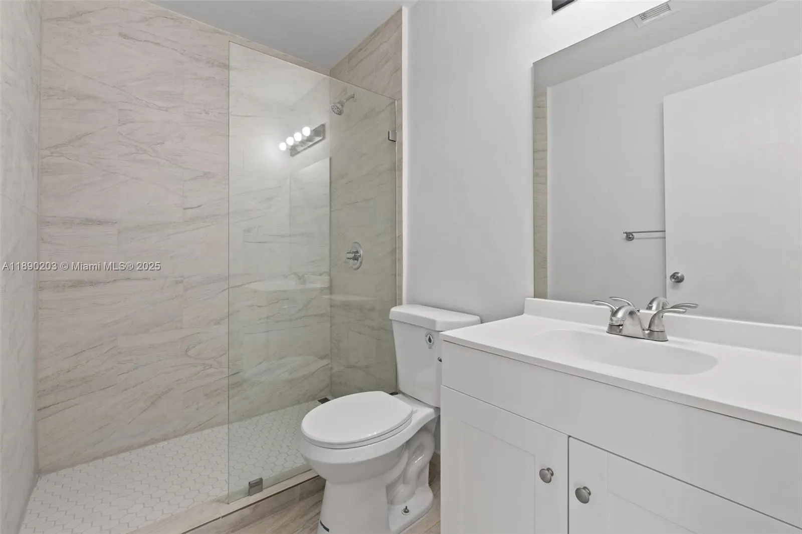 6255 Kendale Lakes Cir, #D-230