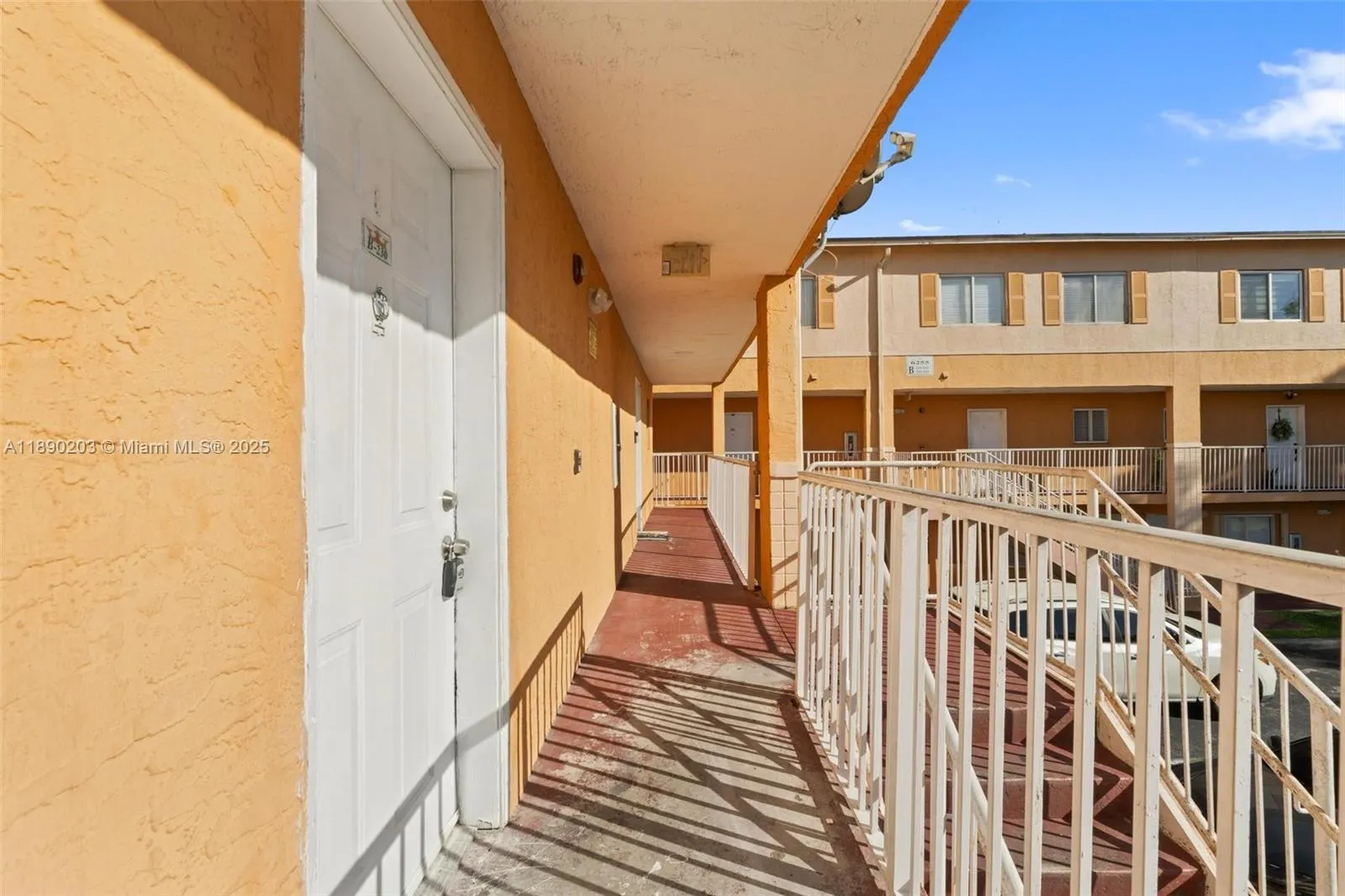 6255 Kendale Lakes Cir, #D-230