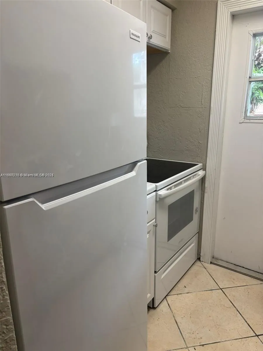 2750 Pierce St, #3