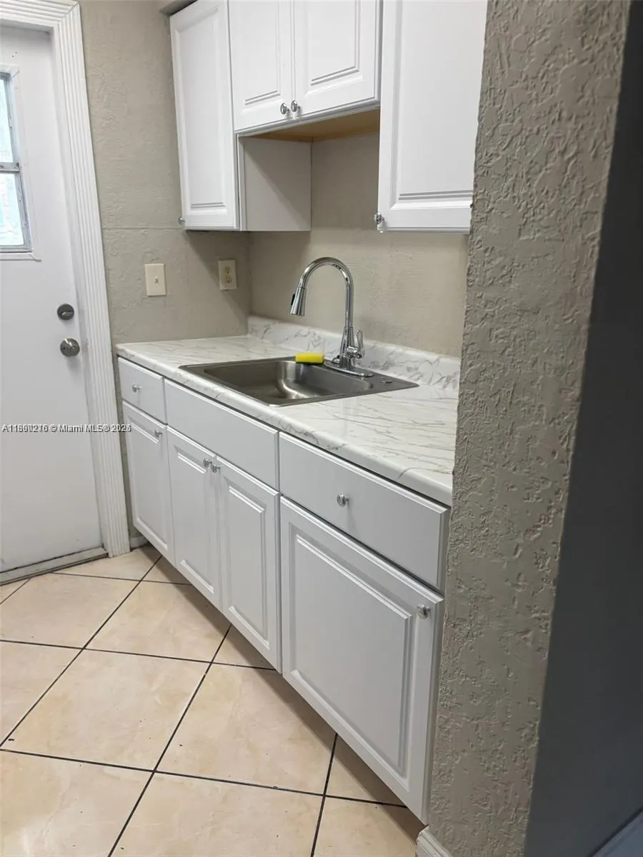 2750 Pierce St, #3