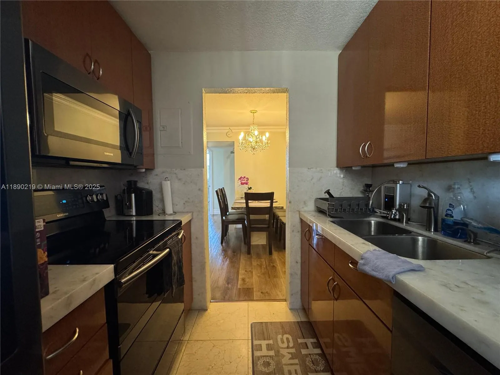 1811 Jefferson St, #409