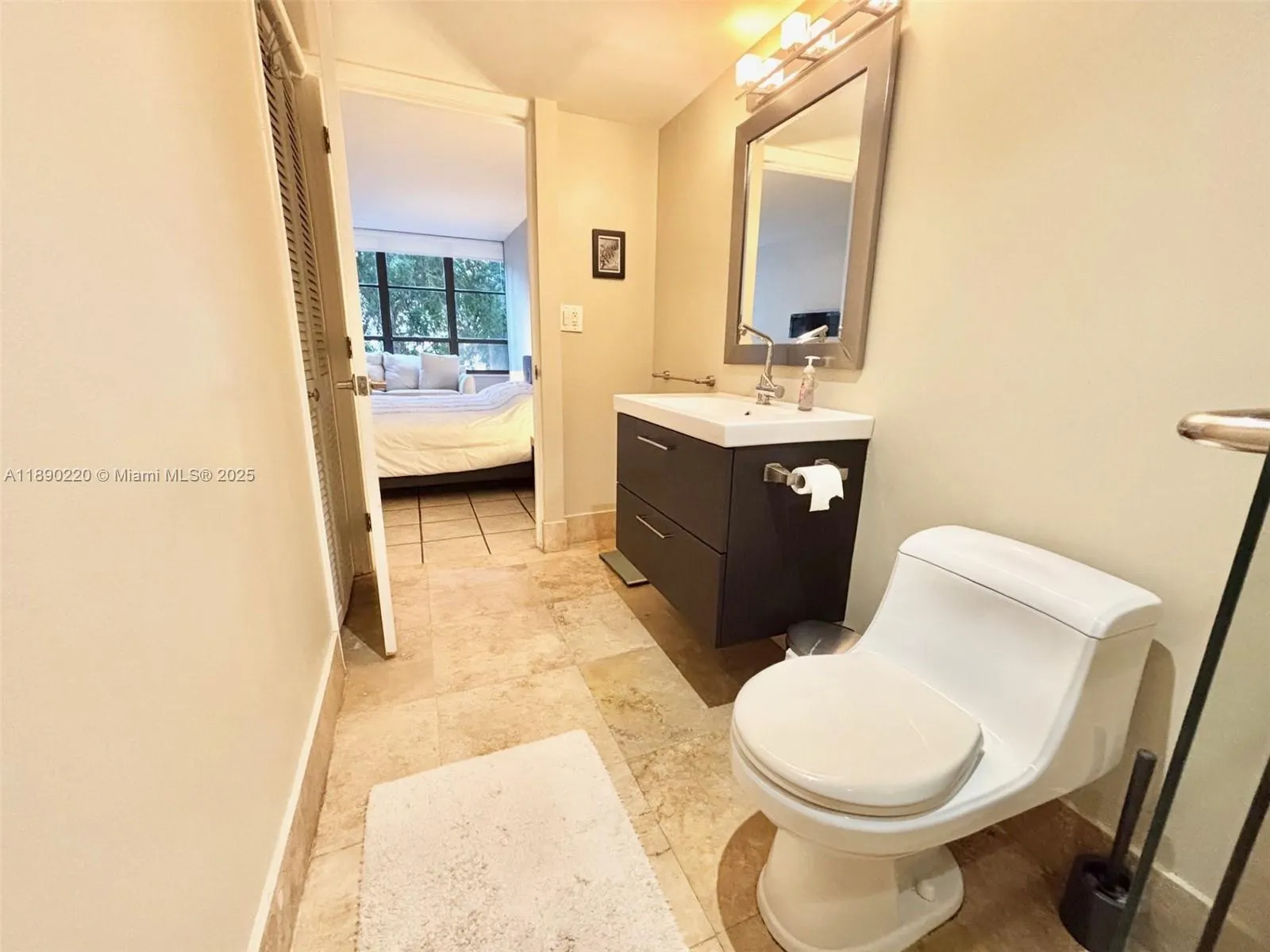 500 Three Islands Blvd, #102