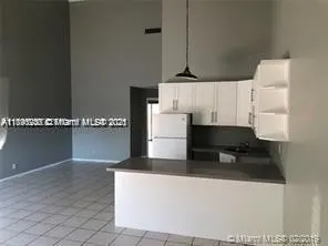 2242 NW 55th Ter