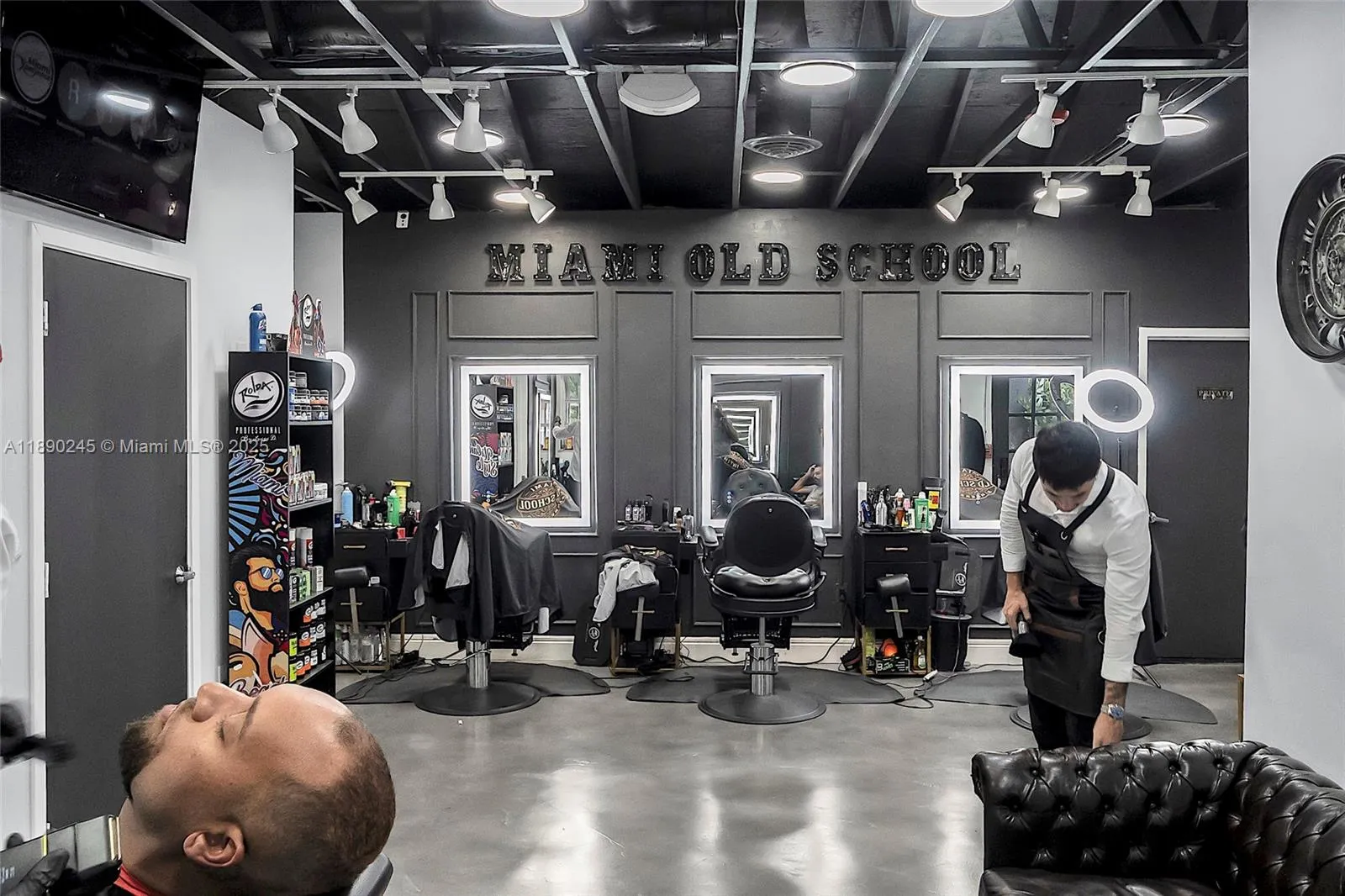 2700 Biscayne Blvd