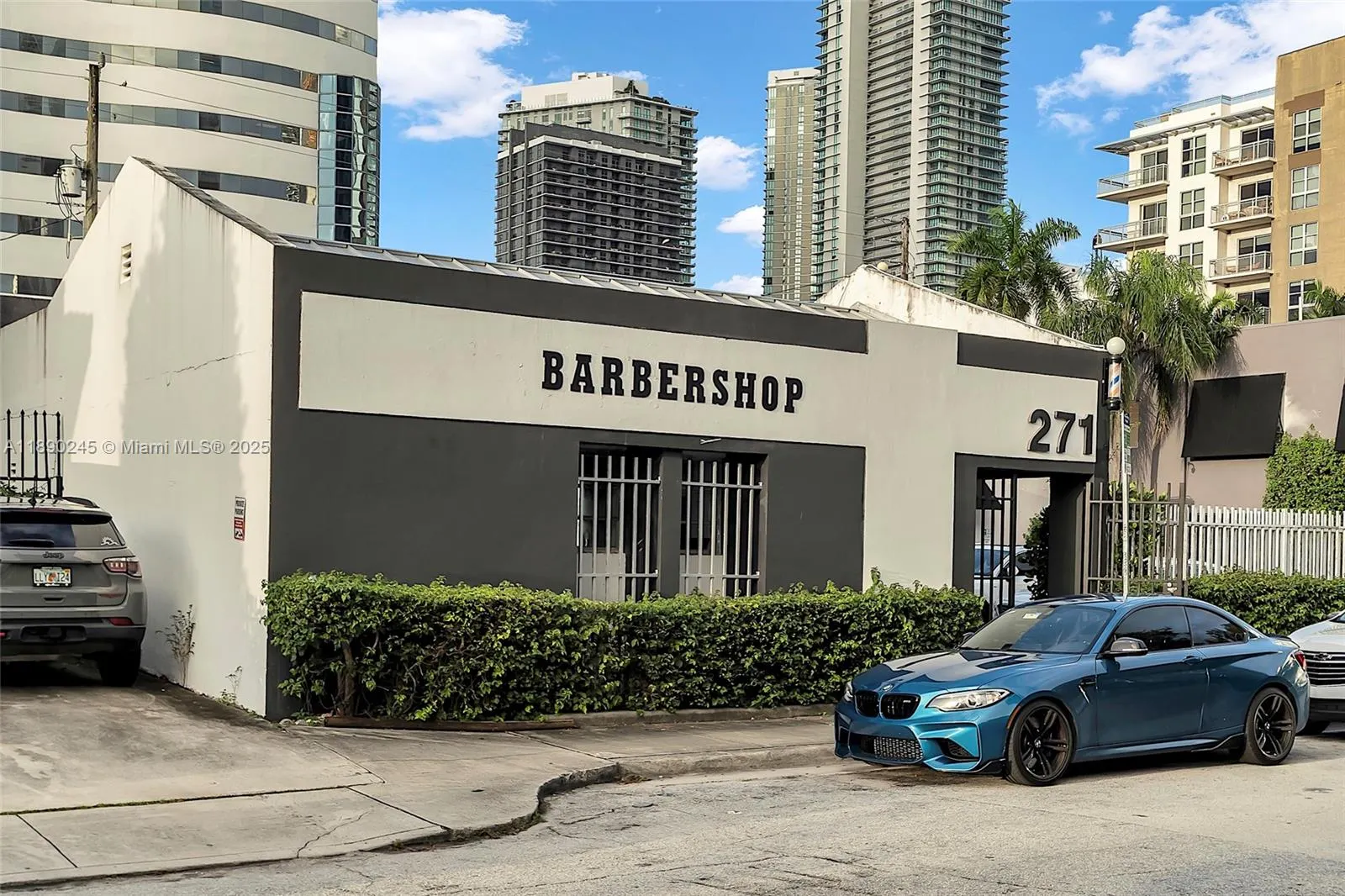 2700 Biscayne Blvd
