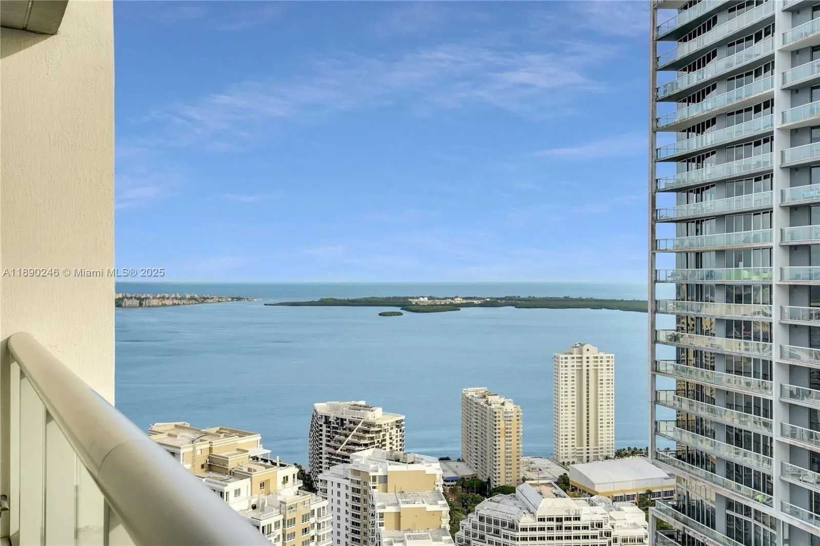 475 Brickell Ave, #4711