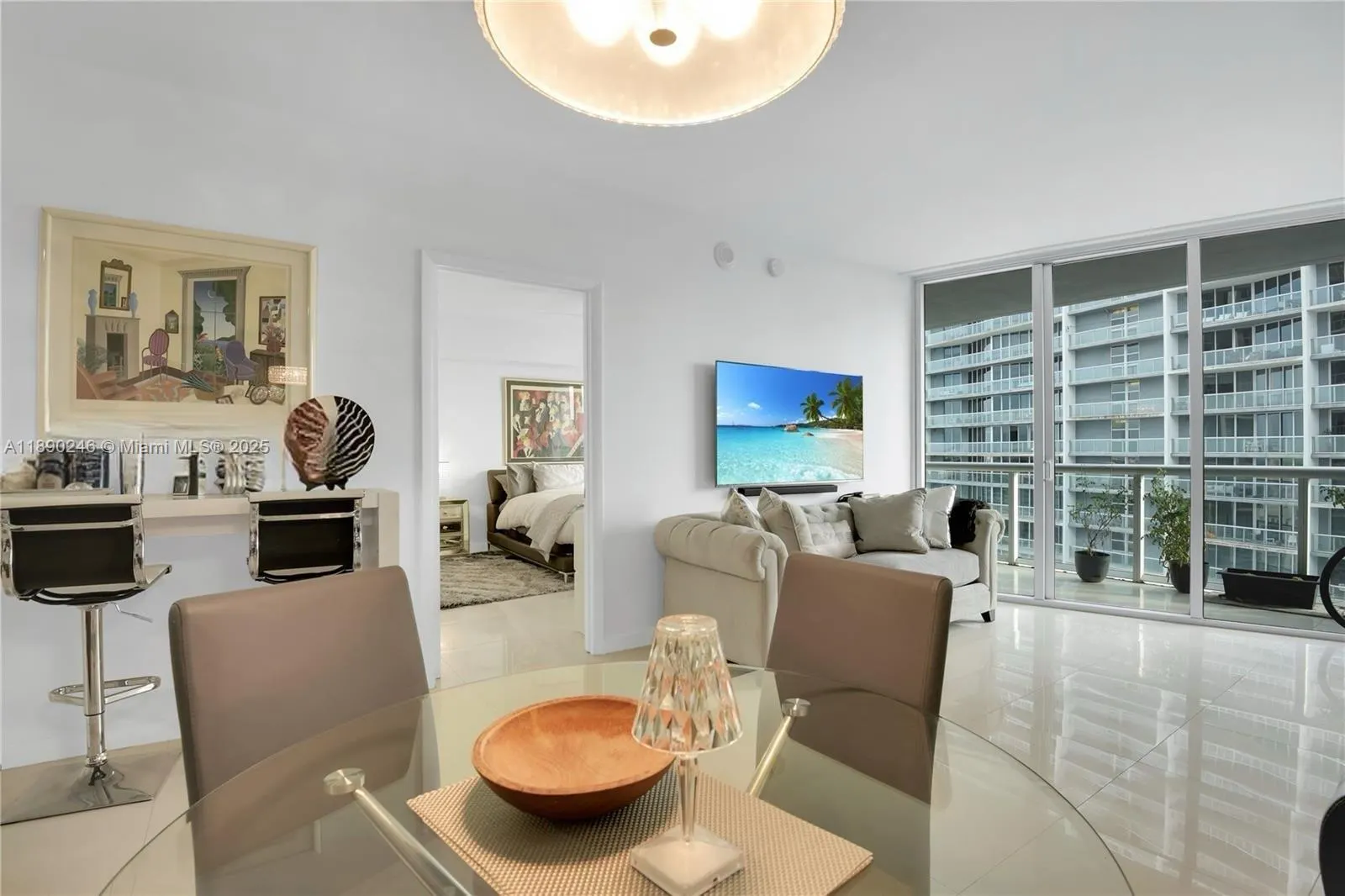 475 Brickell Ave, #4711