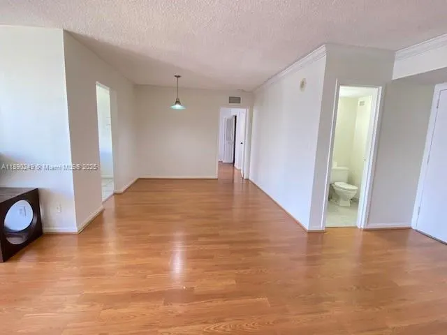 16919 N Bay Rd, #919