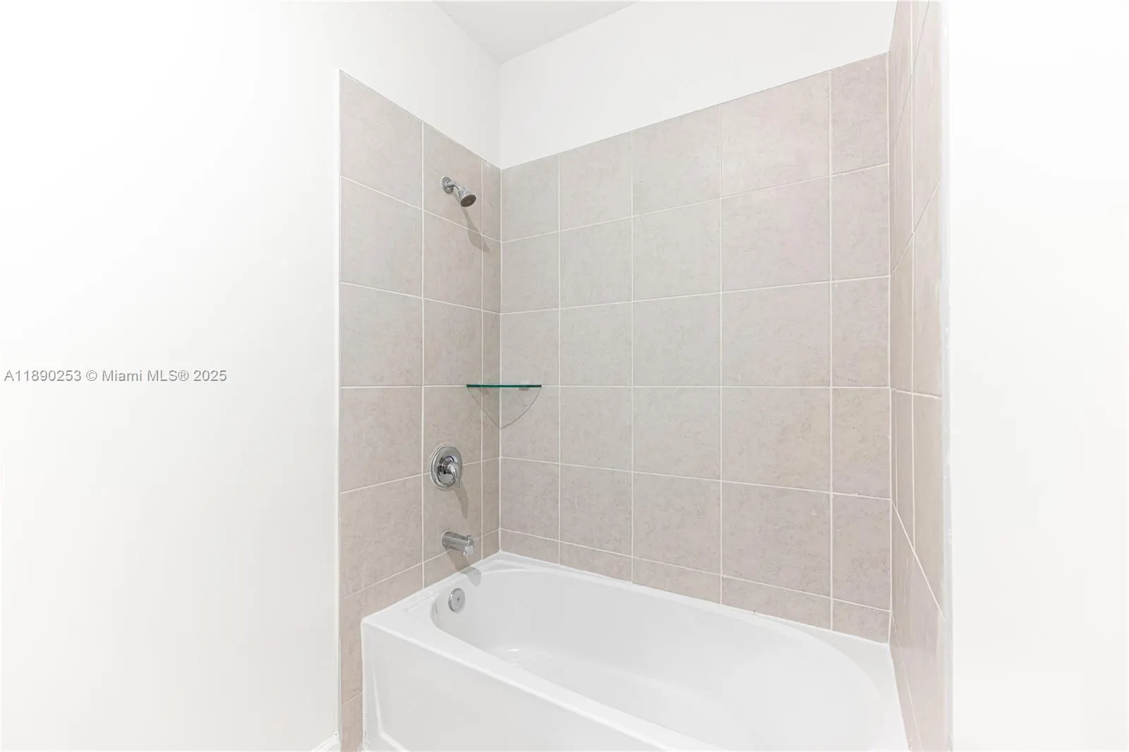 2232 SE 30th St, #1