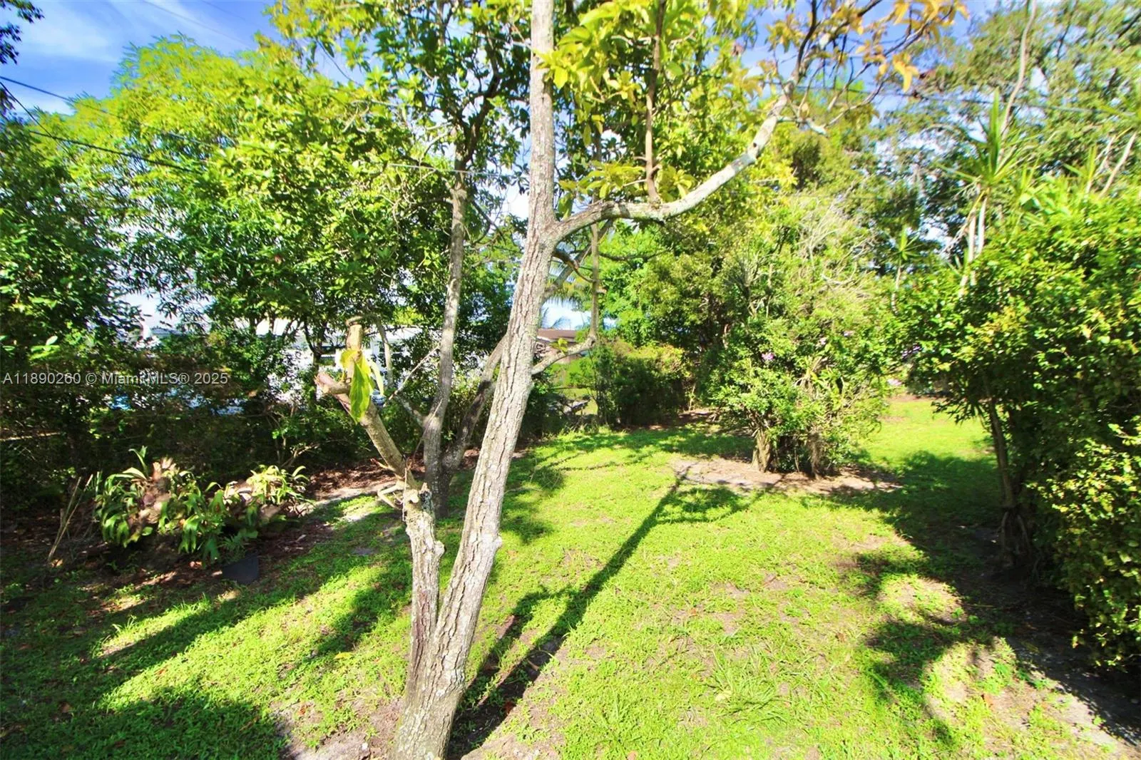 1265 NW 187th St