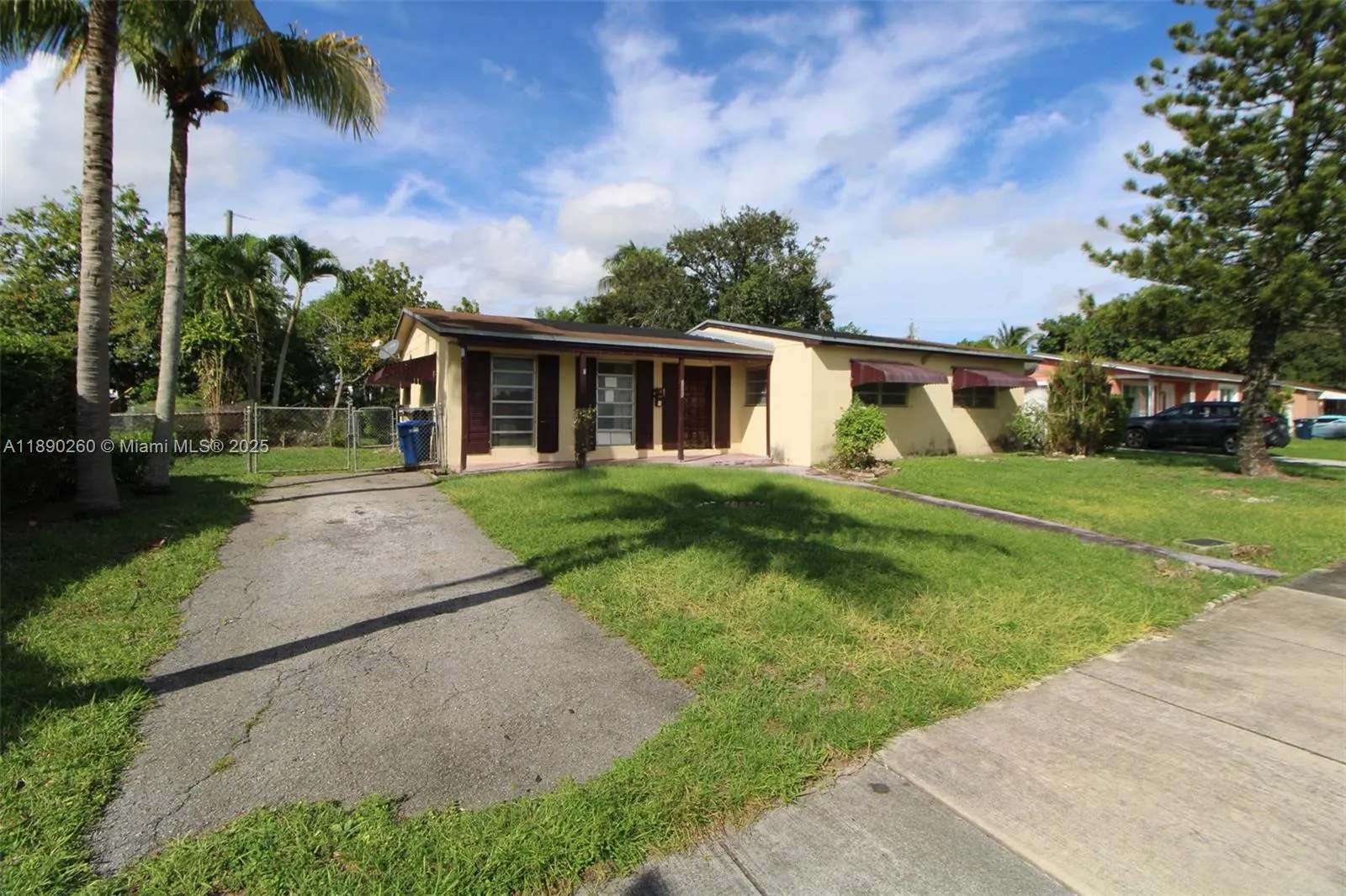 1265 NW 187th St
