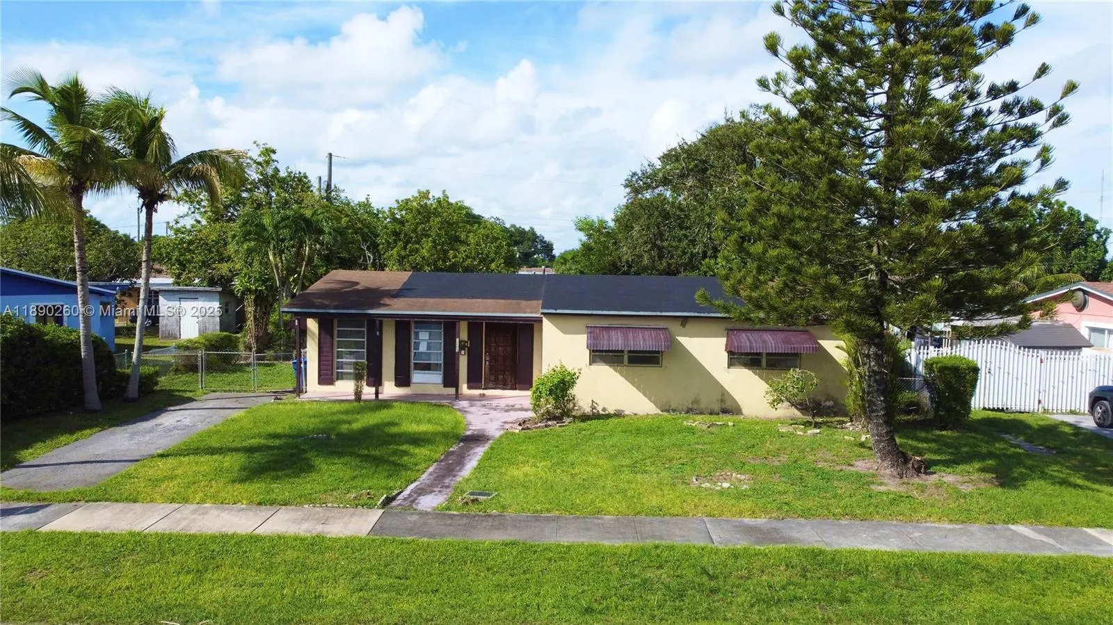 1265 NW 187th St