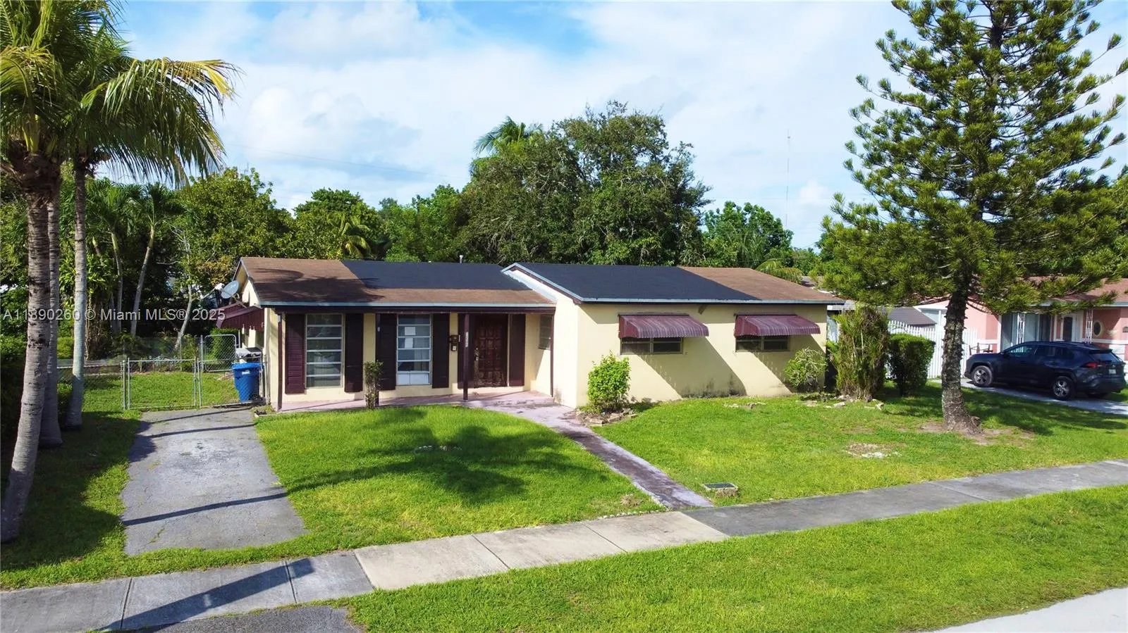 1265 NW 187th St
