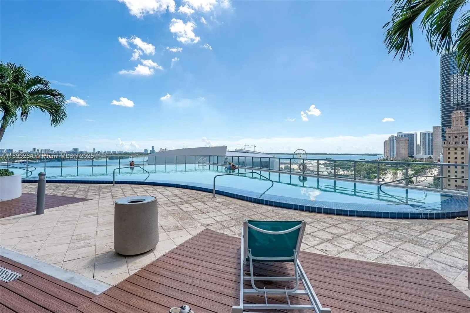888 Biscayne Blvd, #1210