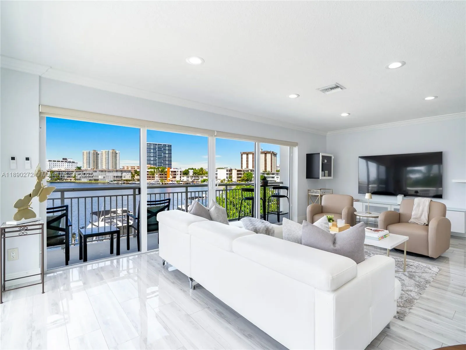 120 Golden Isles Dr, #31B