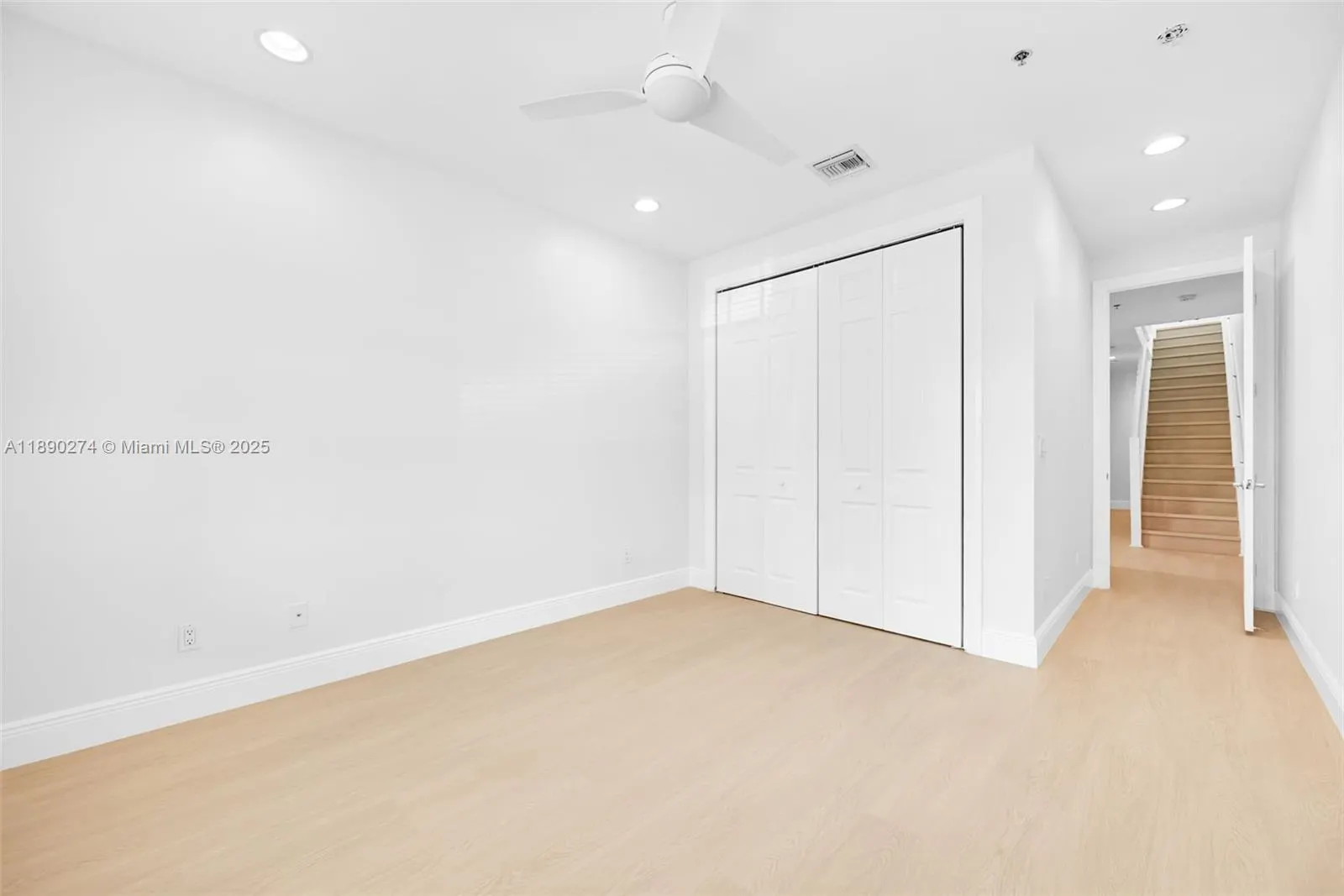 742 NE 7th Ave, #742