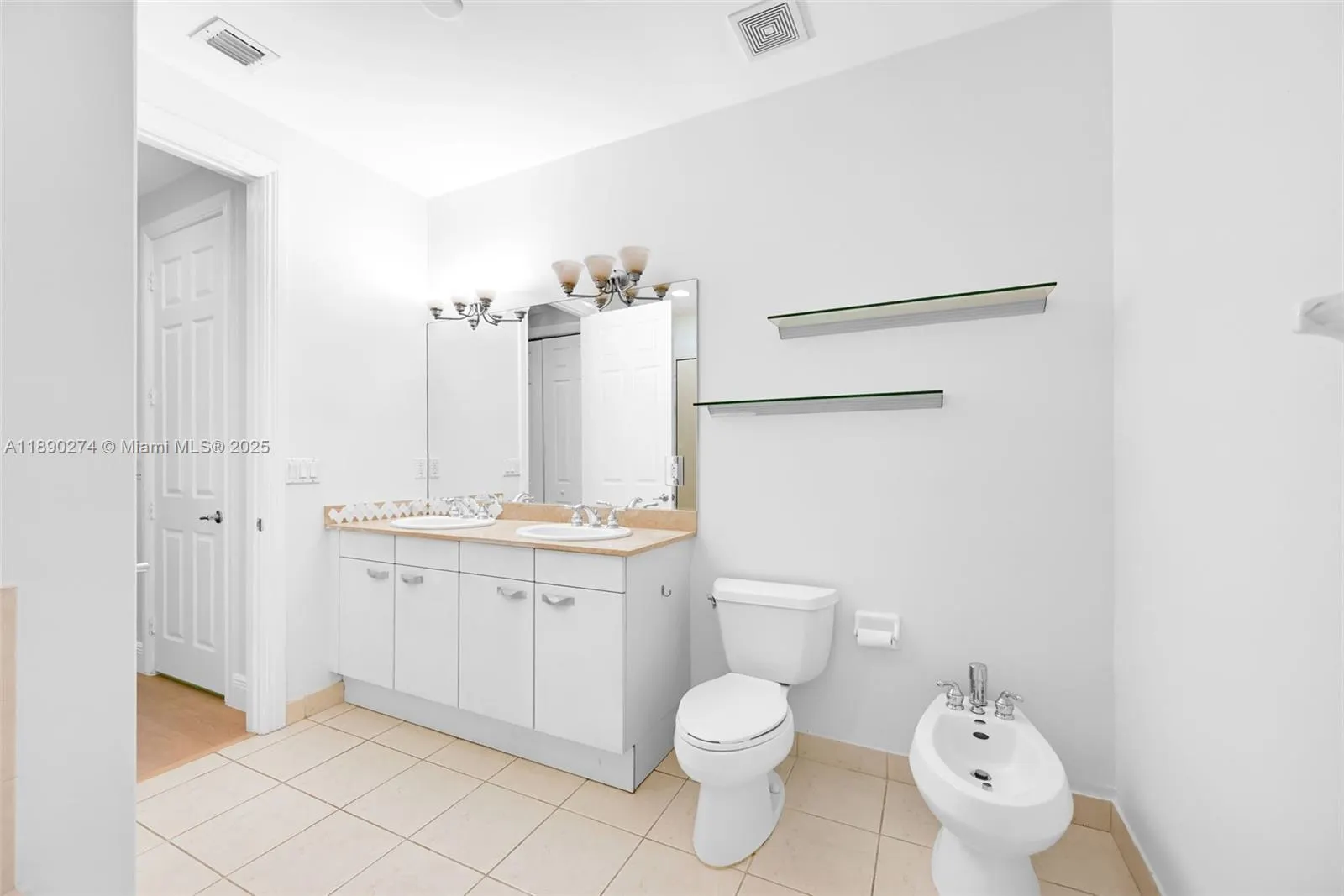 742 NE 7th Ave, #742
