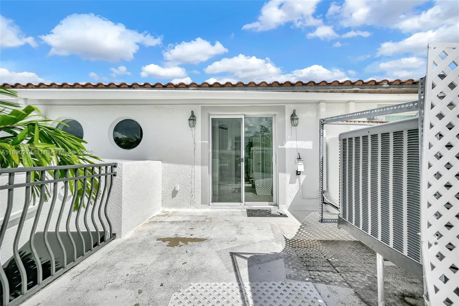 742 NE 7th Ave, #742