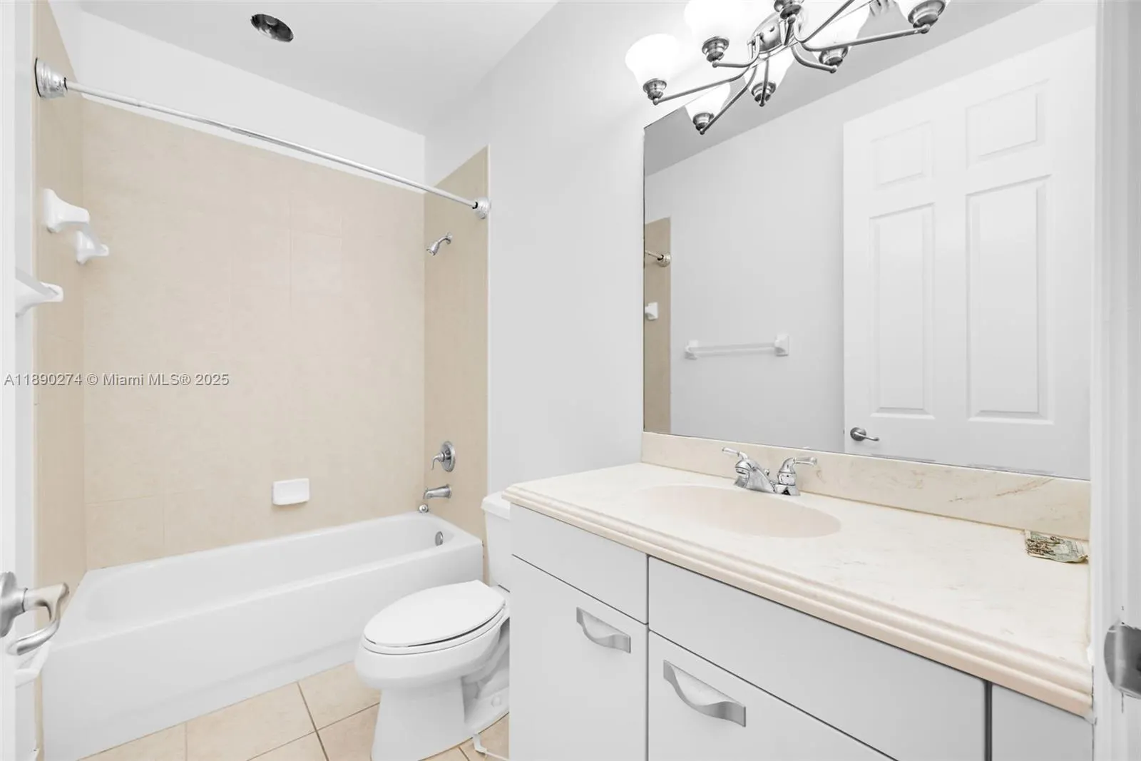 742 NE 7th Ave, #742