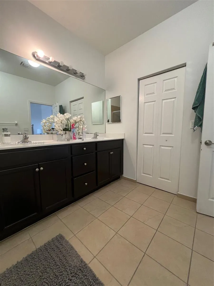 3772 SE 2nd Dr, #3772