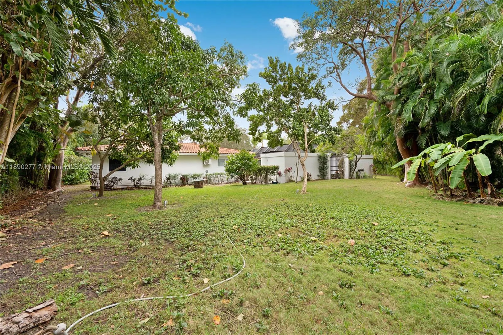 1211 Hardee Rd