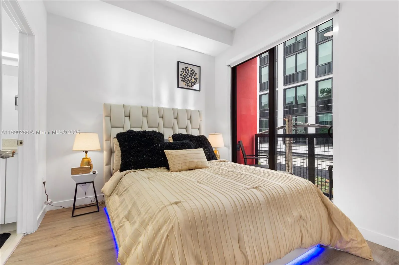 136 NW 26th St, #207