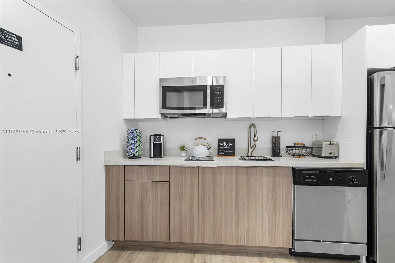 136 NW 26th St, #207
