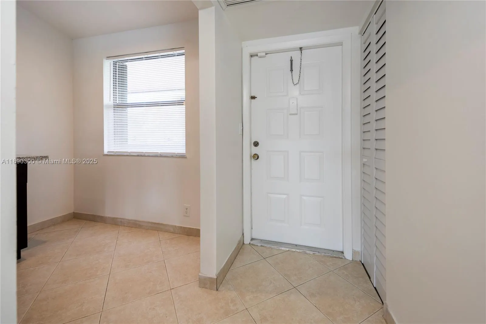 9876 Nob Hill Ct, #9876