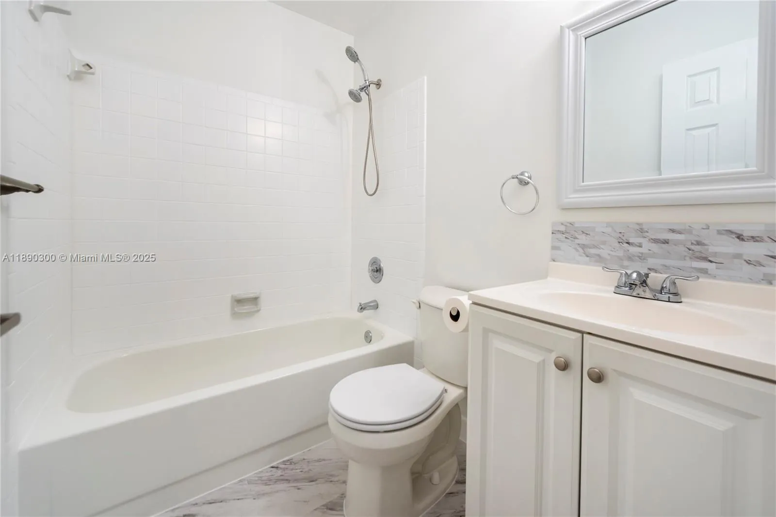 9876 Nob Hill Ct, #9876