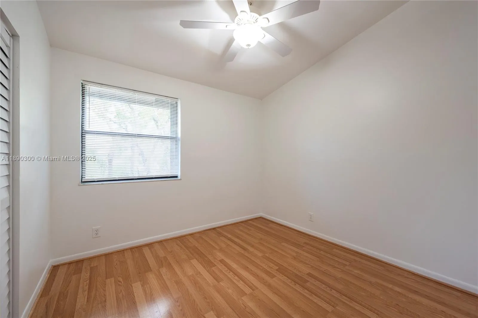 9876 Nob Hill Ct, #9876