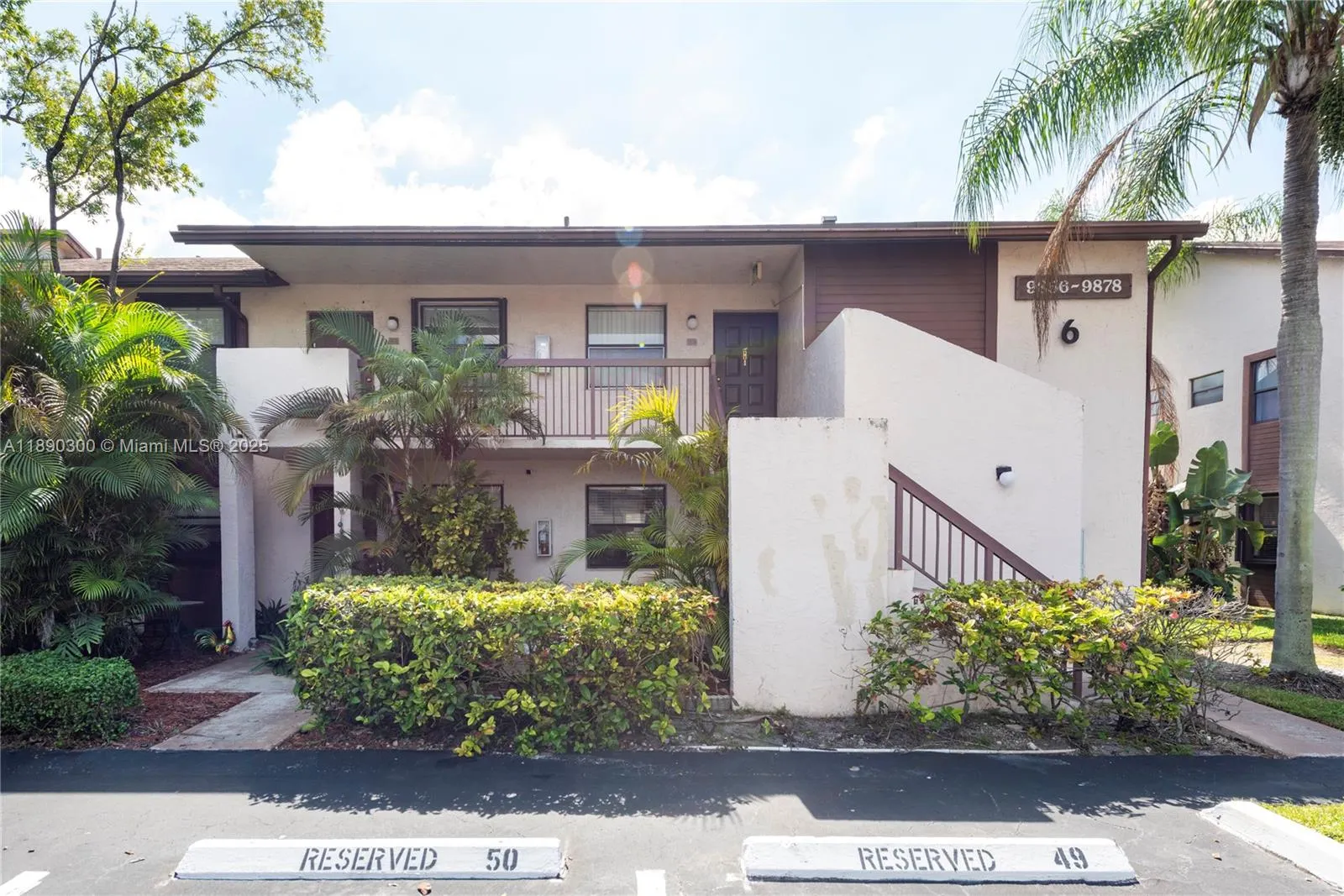 9876 Nob Hill Ct, #9876