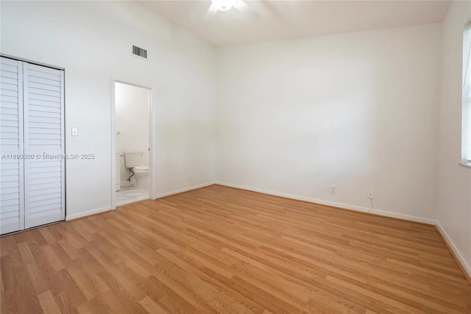 9876 Nob Hill Ct, #9876