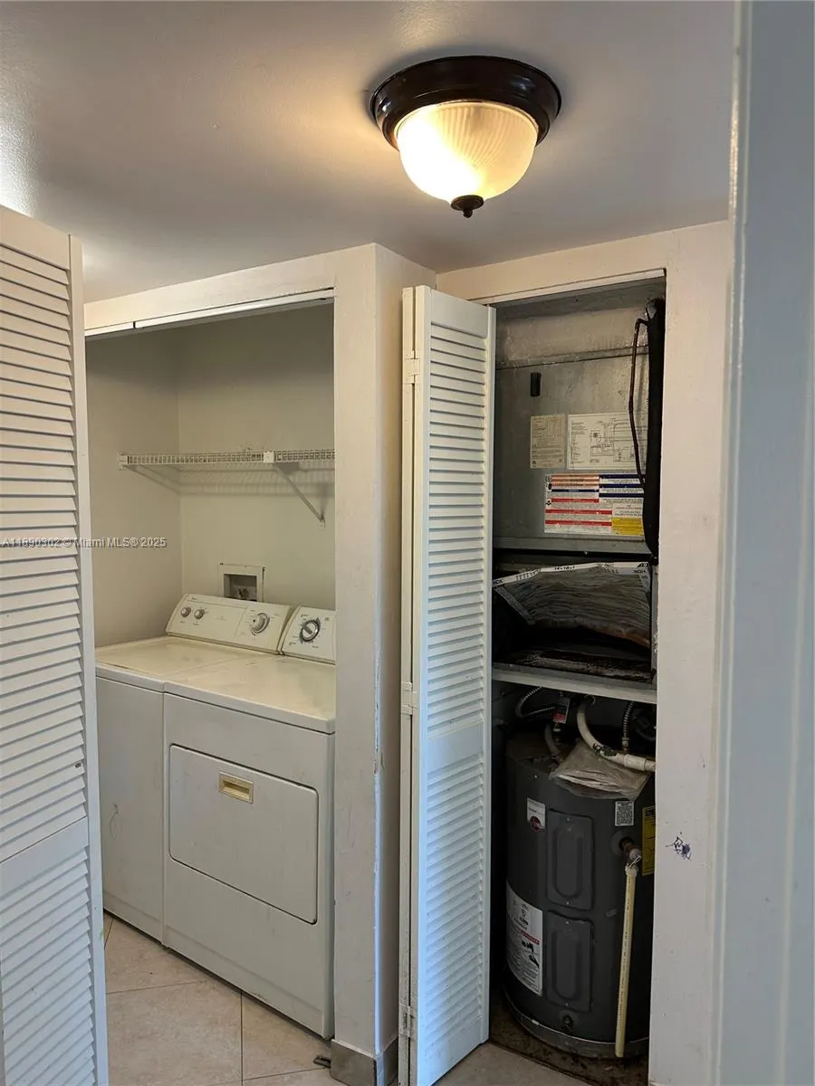 805 Meadows Cir, #805