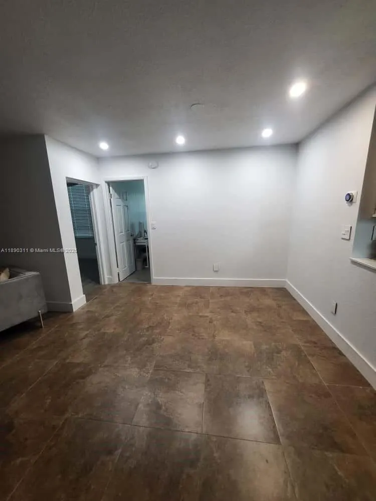 1236 N Hiatus Rd, #1236