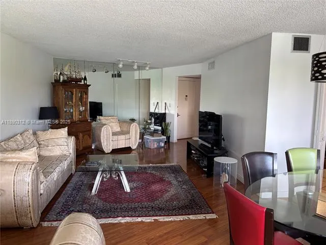 6901 Environ Blvd, #3F